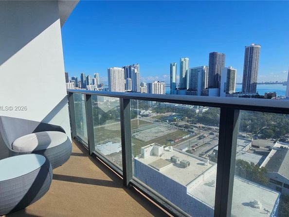 1600 NE 1st Ave 1903, Miami FL 33132