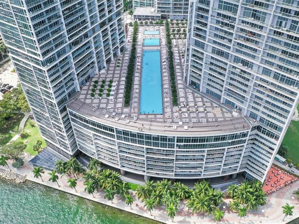 495 Brickell Ave 1702, Miami FL 33131