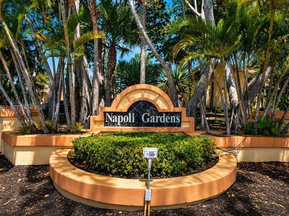 1122 Coral Club Dr 1122, Coral Springs FL 33071