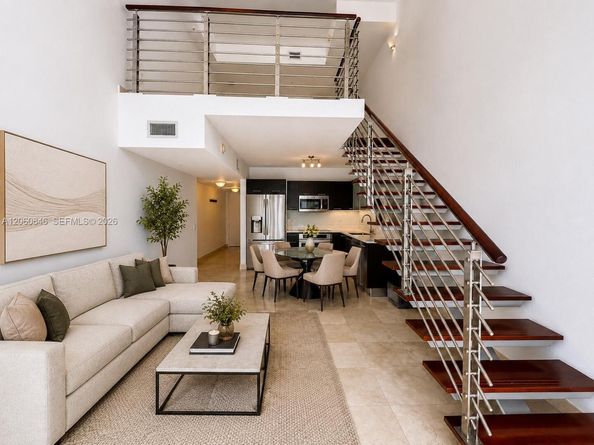 41 SE 5th St 1412, Miami FL 33131