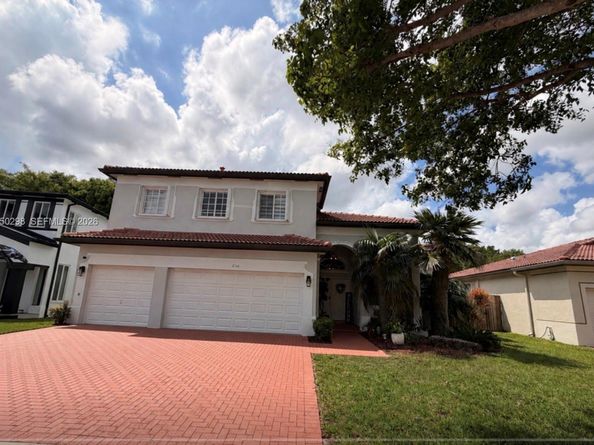 2116 NE 38th Rd, Homestead FL 33033