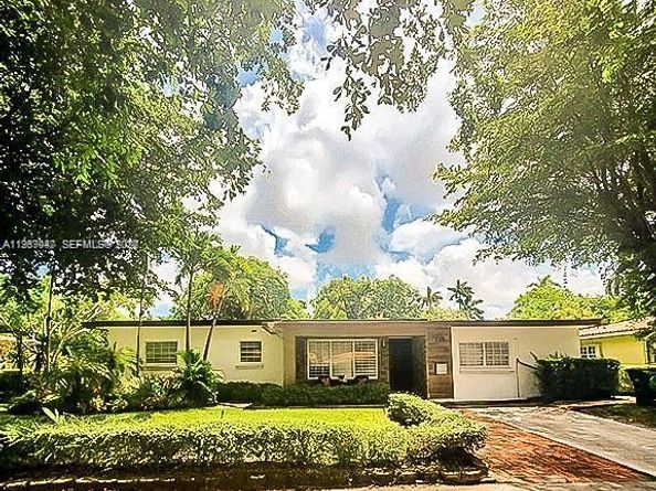 Undisclosed Address #A11937047, North Miami FL 33161