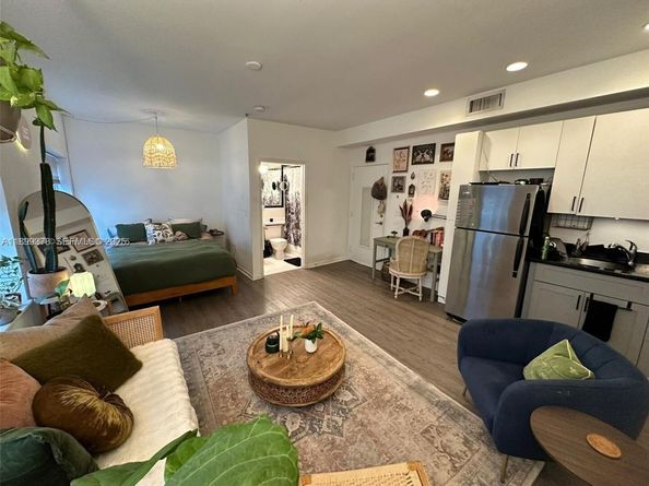 1244 Pennsylvania Ave 103, Miami Beach FL 33139