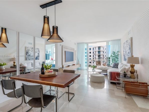 3131 NE 188th St 2710, Aventura FL 33180