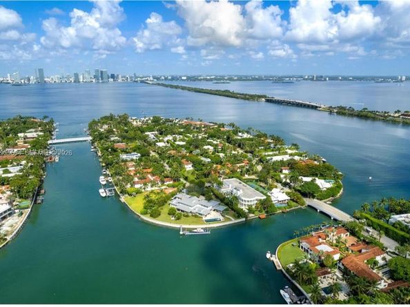 2815 Regatta Ave, Miami Beach FL 33140