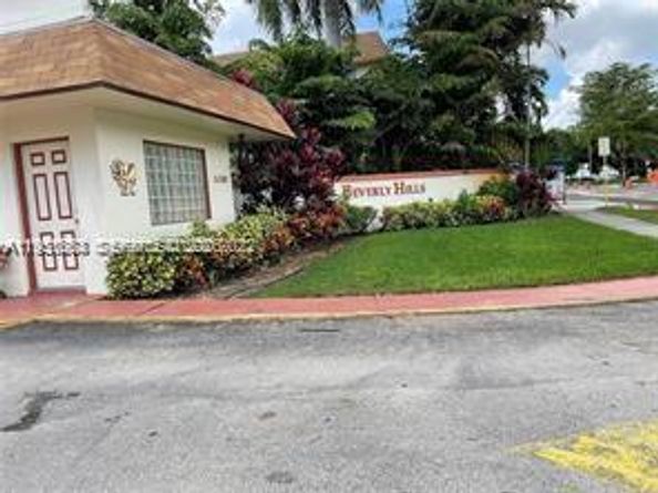 5300 Washington St S111, Hollywood FL 33021