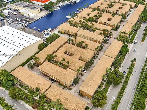 2965 NE 185th St 1513, Aventura FL 33180