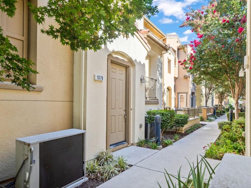 1078 Mente Linda Loop, Milpitas CA 95035