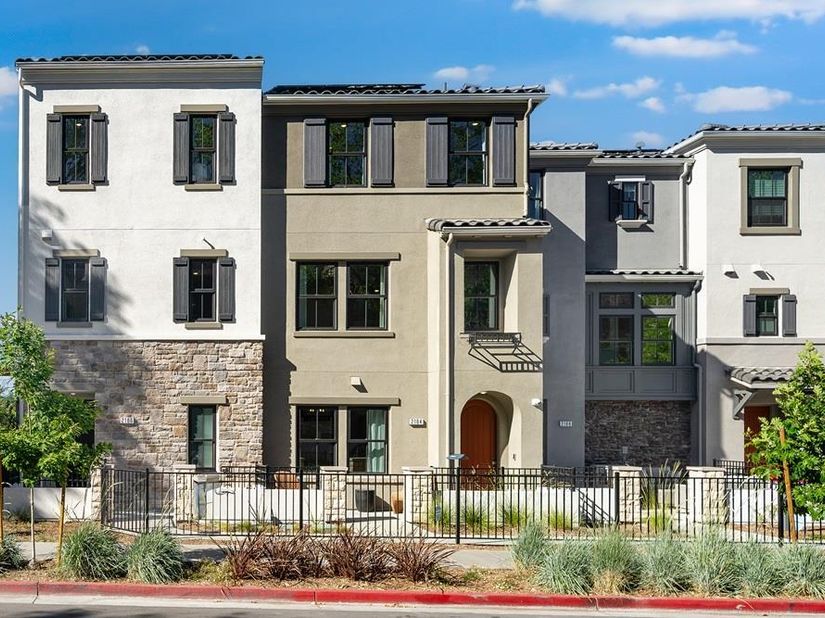 2120 Latham Street, Mountain View CA 94040