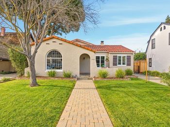 1555 Calaveras Avenue