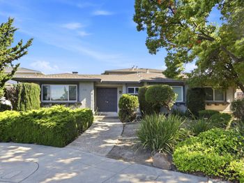 646 Bolton Court