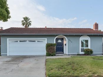 3813 Ainsley Court