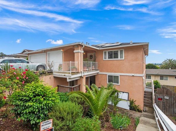 25583 Spring Drive, Hayward CA 94542