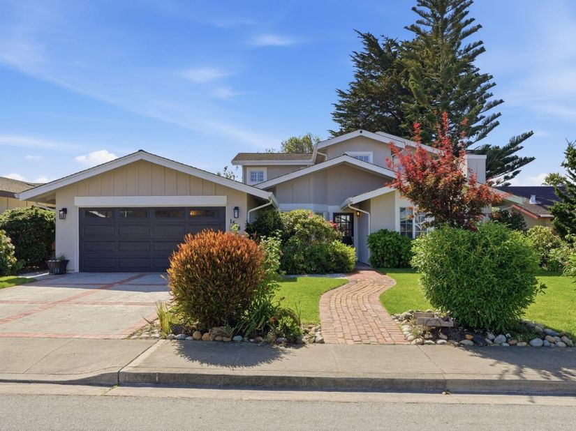 1518 Spinnaker Lane, Half Moon Bay CA 94019