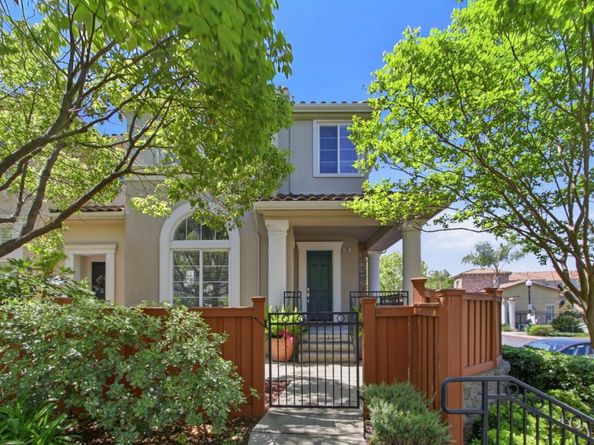 248 Vista Roma Way, San Jose CA 95136