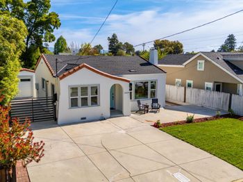 1414 Laurel