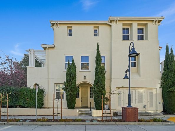 451 Chagall Street, Mountain View CA 94041