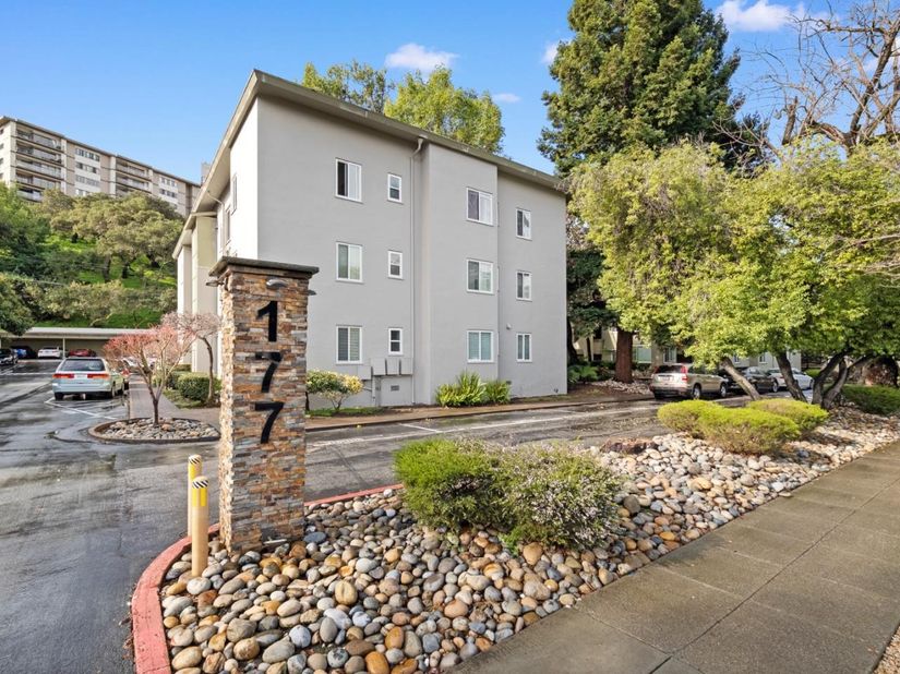 177 N El Camino Real Way 27, San Mateo CA 94401