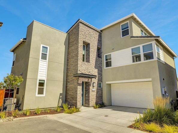 6123 Sandpiper Road, Dublin CA 94568