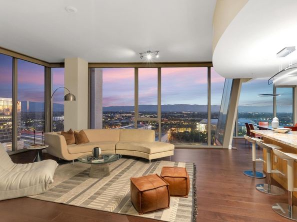 38 N Almaden Boulevard 2001, San Jose CA 95110