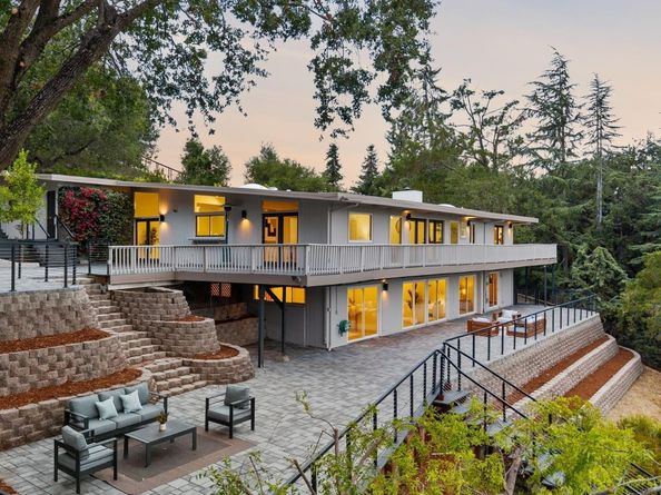 2987 Alexis Drive, Palo Alto CA 94304