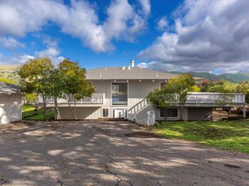 16280 Oak Canyon Drive