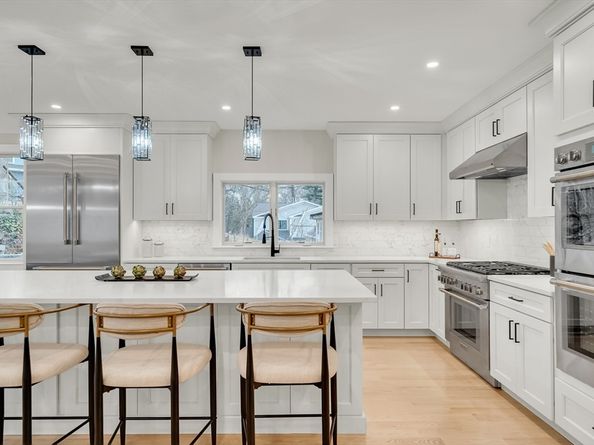 383 Marrett, Lexington MA 02421