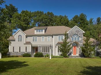 3 Knollcrest Farm Ln