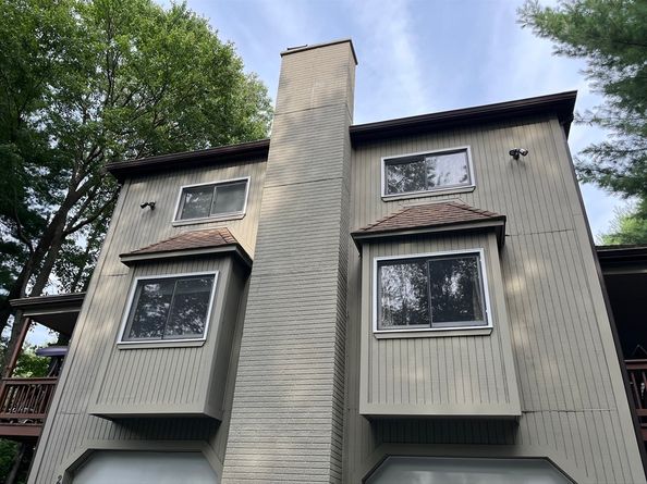 262 Captain Eames Circle 262, Ashland MA 01721