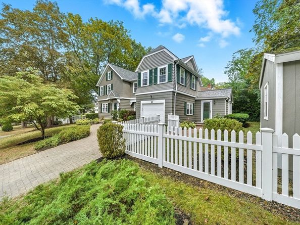 10 Preston Road, Lexington MA 02420