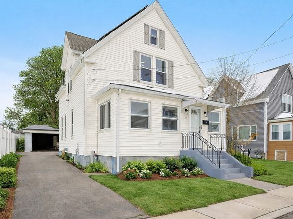45 Como Rd, Boston MA 02136