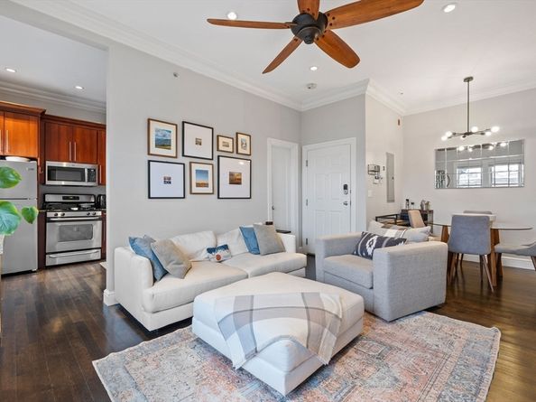 7 Stillman Pl 9, Boston MA 02113