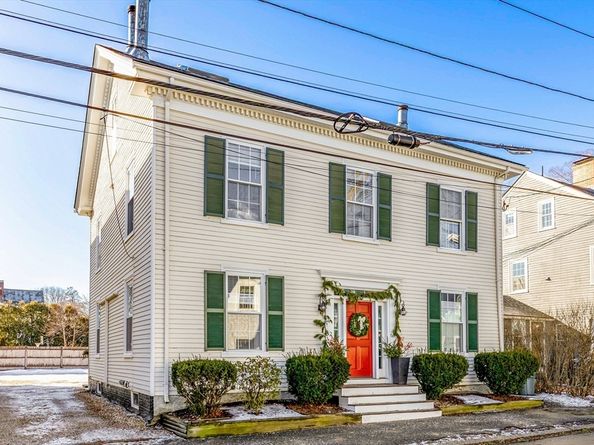 60-62 Milk St 2, Newburyport MA 01950