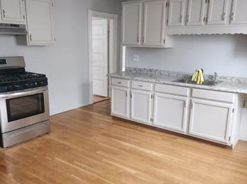 83 Pearl St