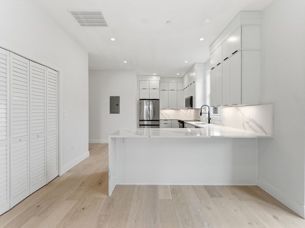 140 Shirley Street 210, Winthrop MA 02152