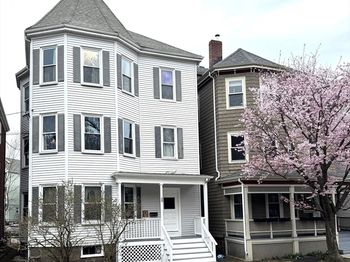 68 Chestnut St