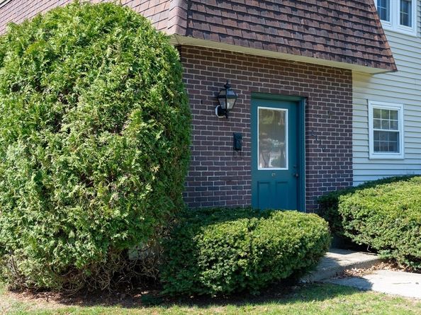 180 Main St 2110, Bridgewater MA 02324