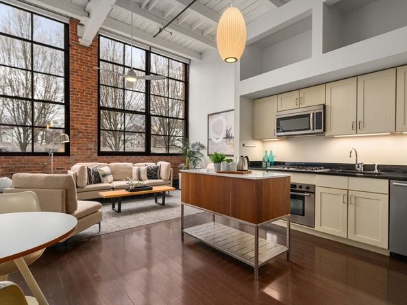 1 Aberdeen Way 109, Cambridge MA 02138