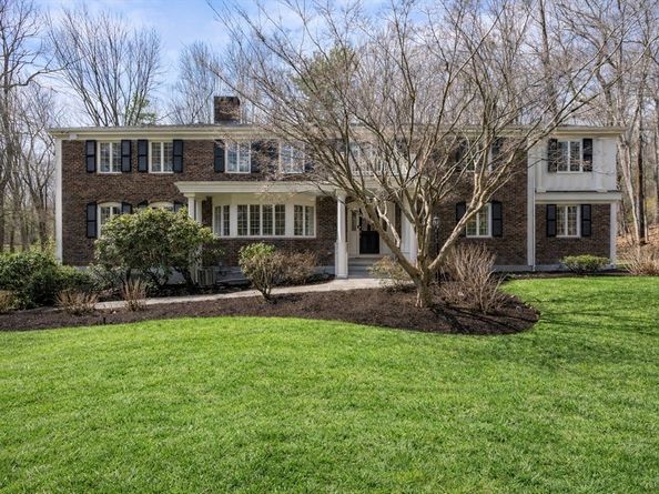 172 Country Drive, Weston MA 02493