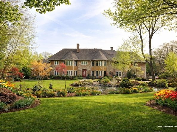 16 Solomon Pierce Rd, Lexington MA 02420