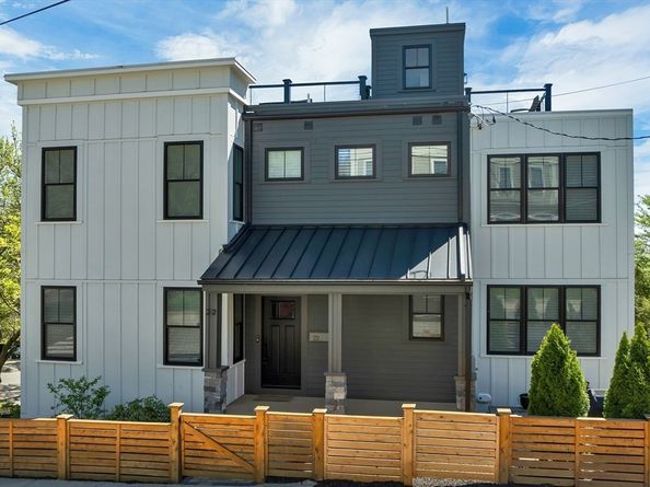 22 Harvard St, Somerville MA 02143