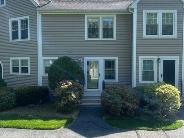 14 Hovey Pond Dr 14, Grafton MA 01536