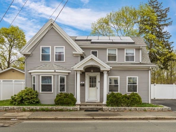 674 Montello St, Brockton MA 02301
