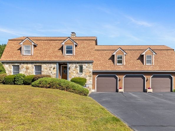 4 Indian Brook Rd, Ashland MA 01721