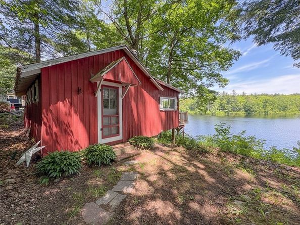 33 Watatic Pond Rd, Ashburnham MA 01430