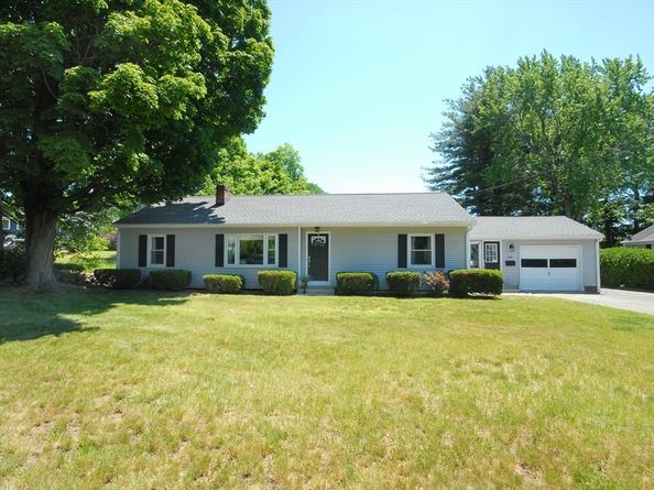 805 Old Connecticut Path, Framingham MA 01701