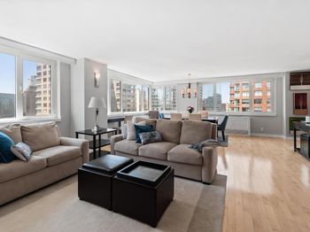 45 West 67th Street