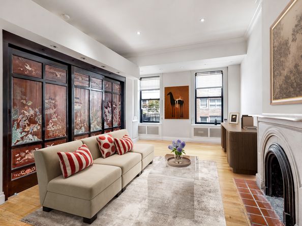48 Gramercy Park N 4B, New York NY 10010