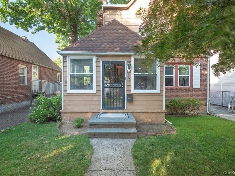 84-15 253rd Street, Queens NY 11426