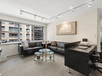 10 West 15th Street